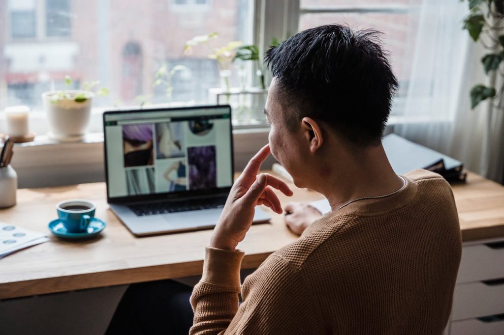 pexels photo 8055449.jpeg